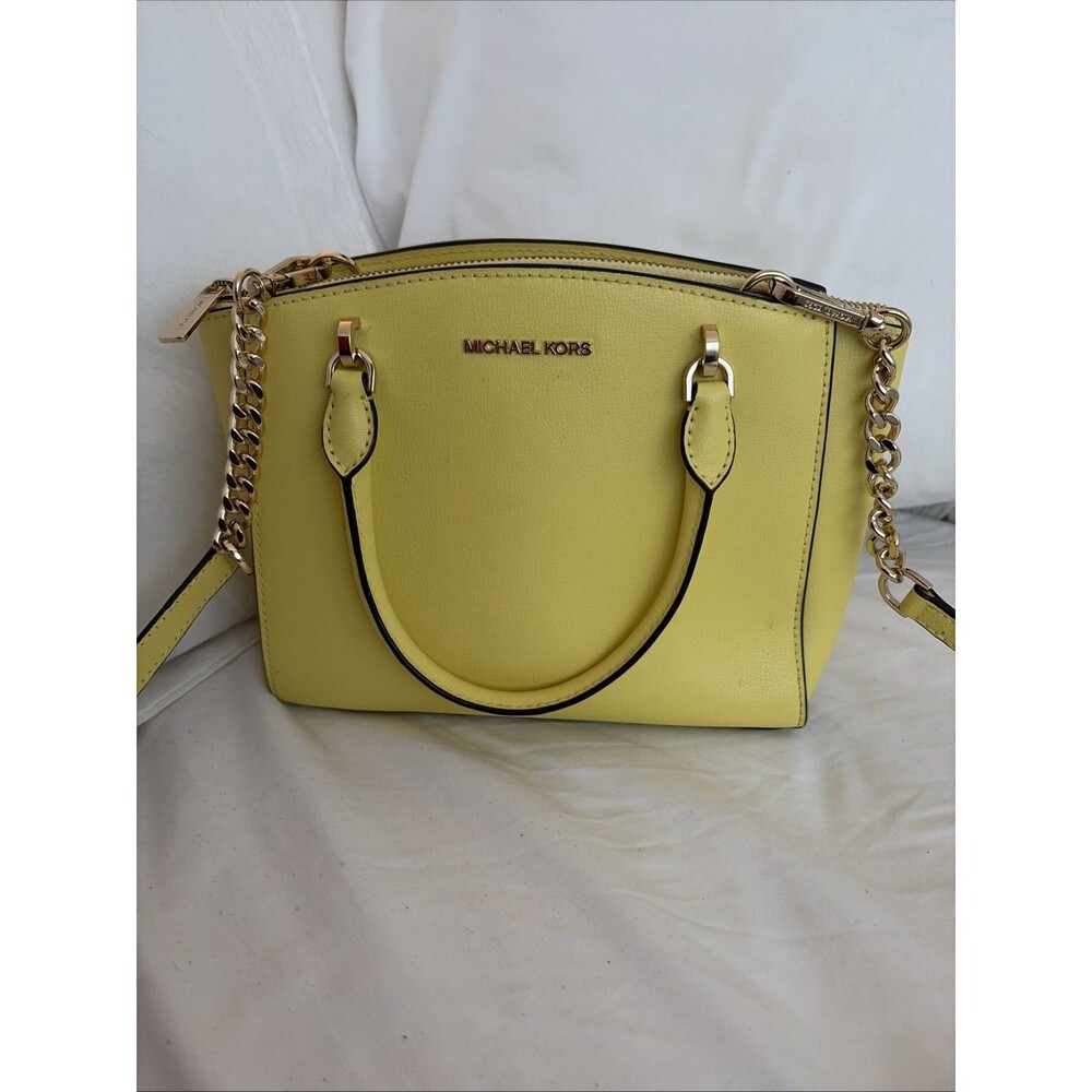 Michael Kors Ellis Sm Convertible Leather Shoulder Bag In Citrus